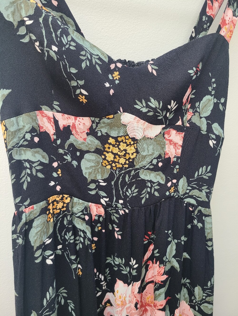 Reformation Celestia Dress - Picture 5 of 15